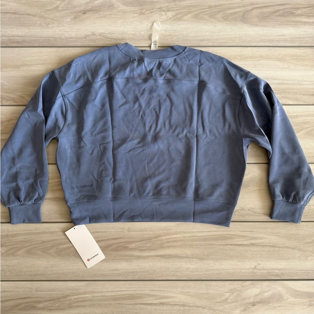 Lululemon Softstreme Perfectly Oversized Cropped Crew BLUE 6 NWT IN PACKAGE - Picture 5 of 7